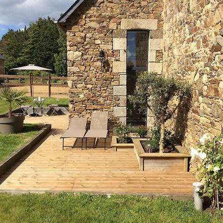 Manoir De Kermilven Bed & Breakfast Tremeven  ภายนอก รูปภาพ